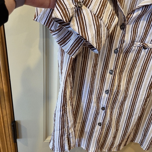 ‼️3/$30‼️ BUTTON DOWN BLOUSE MULTI BROWN COLORS STRIPED 16P - Picture 3 of 10